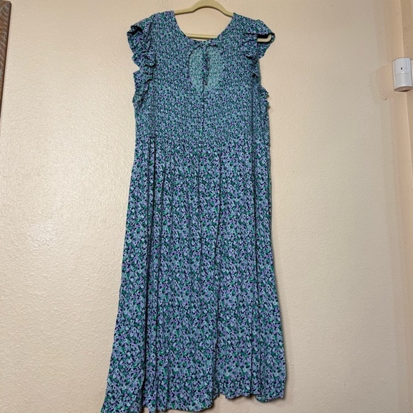 A New Day Maxi Dress Womens Size M Green Floral Smocked Pockets Boho Peasant 3X - Picture 5 of 8